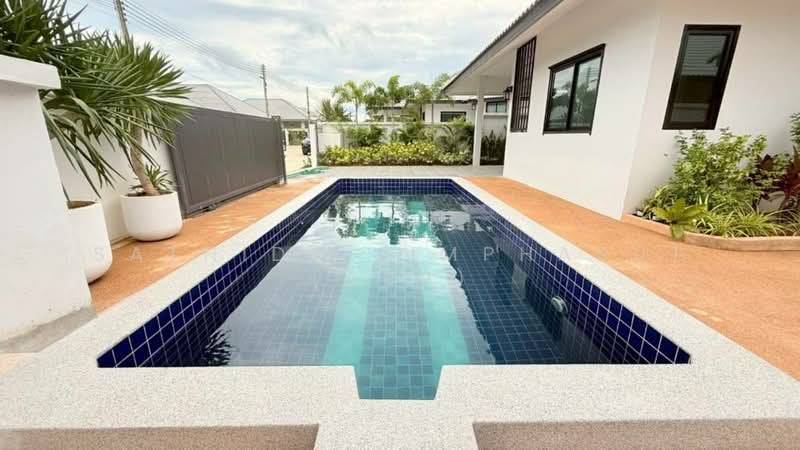 Nibbana Shade, Chon Buri (Pattaya), No. 95/274 Village No. 13, Phatthanakan Road, Nong Pru, Bang Lamung (Pattaya), Chon Buri (Pattaya), 3 Bedrooms, 191 sqm, Single Detached House For Sale, by Sathida Limphasut (App), 500220128 - DDproperty.com