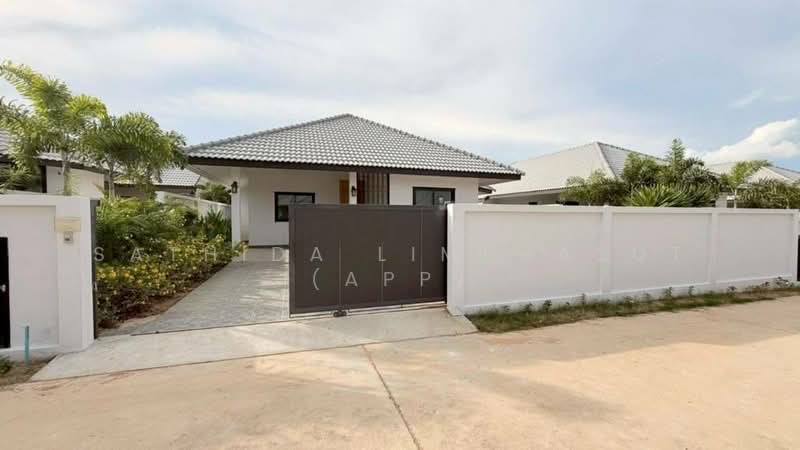 Nibbana Shade, Chon Buri (Pattaya), No. 95/274 Village No. 13, Phatthanakan Road, Nong Pru, Bang Lamung (Pattaya), Chon Buri (Pattaya), 3 Bedrooms, 191 sqm, Single Detached House For Sale, by Sathida Limphasut (App), 500220128 - DDproperty.com