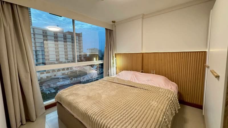 Chateau In Town Phaholyothin 11, Bangkok, Phaholyothin, Samsen Nai, Phaya Thai, Bangkok, 2 Bedrooms, 45 sqm, Condo For Sale, by Neeranuch Somprasong, 500220136 - DDproperty.com