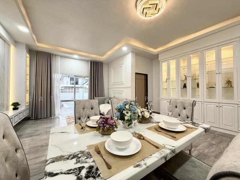 Paradise Hill 2, Chon Buri (Pattaya), Soi Bun Samphan 9, Nong Pru, Bang Lamung (Pattaya), Chon Buri (Pattaya), 4 Bedrooms, 170 sqm, Single Detached House For Sale, by Sathida Limphasut (App), 500220140 - DDproperty.com