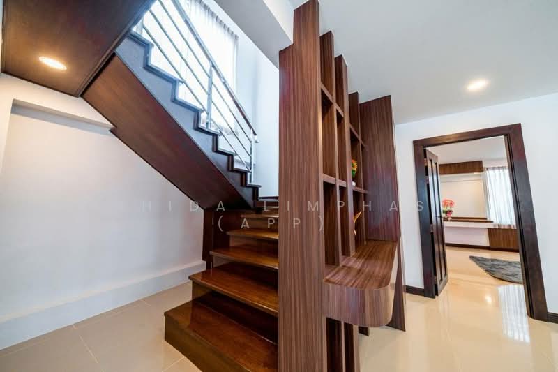 Suksabai Villa, Chon Buri (Pattaya), Soi Suksabai Villa, Bang Lamung, Bang Lamung (Pattaya), Chon Buri (Pattaya), 5 Bedrooms, 280 sqm, Villa For Sale, by Sathida Limphasut (App), 500220154 - DDproperty.com