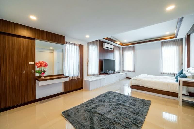 Suksabai Villa, Chon Buri (Pattaya), Soi Suksabai Villa, Bang Lamung, Bang Lamung (Pattaya), Chon Buri (Pattaya), 5 Bedrooms, 280 sqm, Villa For Sale, by Sathida Limphasut (App), 500220154 - DDproperty.com