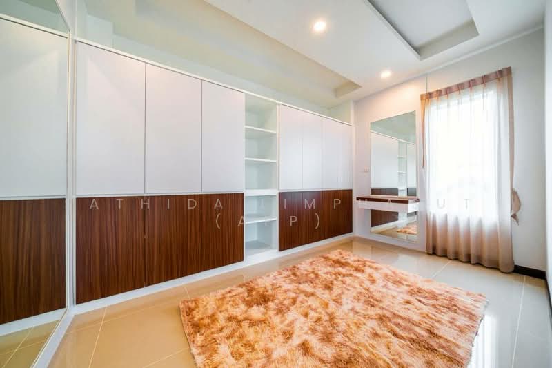 Suksabai Villa, Chon Buri (Pattaya), Soi Suksabai Villa, Bang Lamung, Bang Lamung (Pattaya), Chon Buri (Pattaya), 5 Bedrooms, 280 sqm, Villa For Sale, by Sathida Limphasut (App), 500220154 - DDproperty.com