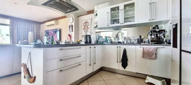 Executive Residence 4, Chon Buri (Pattaya), 476 Ratchawarun Road, Bang Lamung, Bang Lamung (Pattaya), Chon Buri (Pattaya), 3 Bedrooms, 200 sqm, Condo For Sale, by Sathida Limphasut (App), 500220162 - DDproperty.com