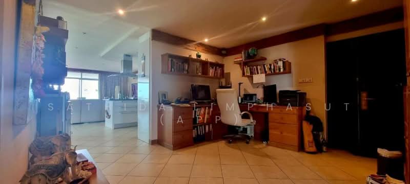 Executive Residence 4, Chon Buri (Pattaya), 476 Ratchawarun Road, Bang Lamung, Bang Lamung (Pattaya), Chon Buri (Pattaya), 3 Bedrooms, 200 sqm, Condo For Sale, by Sathida Limphasut (App), 500220162 - DDproperty.com