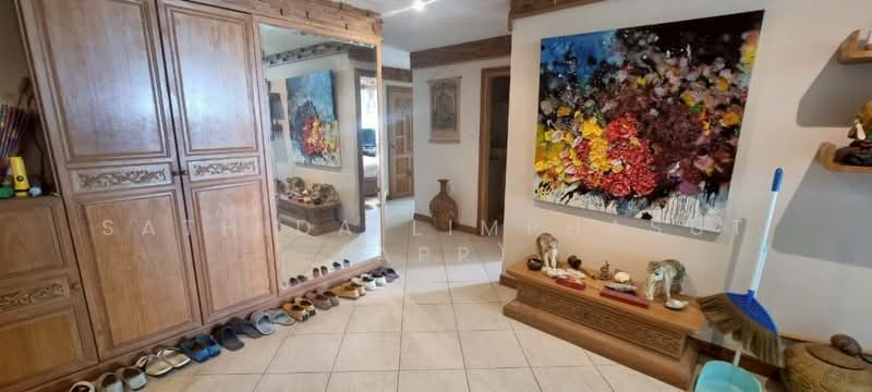 Executive Residence 4, Chon Buri (Pattaya), 476 Ratchawarun Road, Bang Lamung, Bang Lamung (Pattaya), Chon Buri (Pattaya), 3 Bedrooms, 200 sqm, Condo For Sale, by Sathida Limphasut (App), 500220162 - DDproperty.com