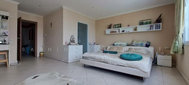 Executive Residence 4, Chon Buri (Pattaya), 476 Ratchawarun Road, Bang Lamung, Bang Lamung (Pattaya), Chon Buri (Pattaya), 3 Bedrooms, 200 sqm, Condo For Sale, by Sathida Limphasut (App), 500220162 - DDproperty.com