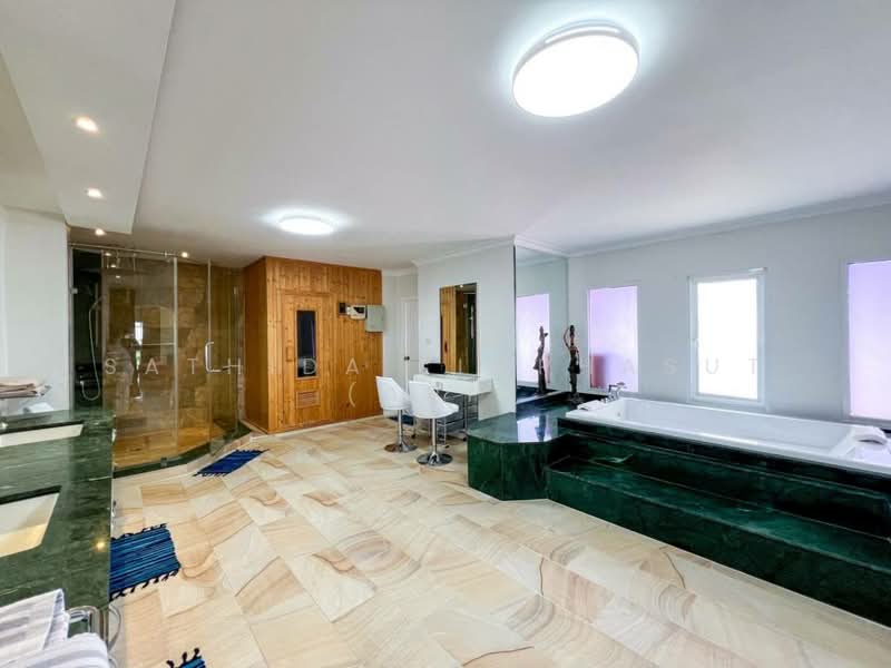 The Bay View Condominium, Chon Buri (Pattaya), Soi Phra Tam Nak 4, Phra Tam Nak Road, Bang Lamung, Bang Lamung (Pattaya), Chon Buri (Pattaya), 5 Bedrooms, 454 sqm, Condo For Sale, by Sathida Limphasut (App), 500220165 - DDproperty.com