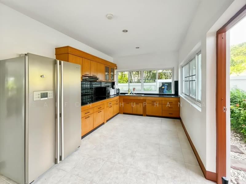 Hua Hin Sea View Paradise, Prachuap Khiri Khan, 12 Takiap Road, Nong Kae, Hua Hin, Prachuap Khiri Khan, 5 Bedrooms, 350 sqm, Villa For Rent, by Saifon Phuphanna, 500220223 - DDproperty.com