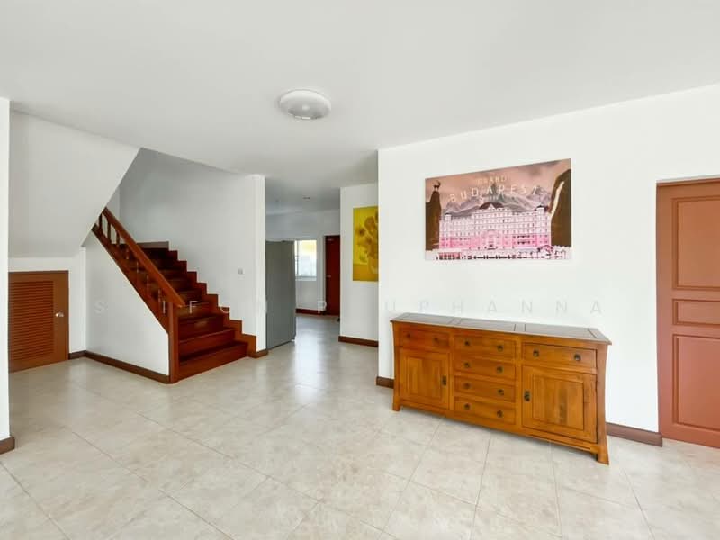 Hua Hin Sea View Paradise : หัวหินวิวทะเลพาราไดซ์, ประจวบคีรีขันธ์, 12 ถนน ตะเกียบ, หนองแก, หัวหิน, ประจวบคีรีขันธ์, 350 ตร.ม., วิลล่า ให้เช่า, โดย Saifon Phuphanna, 500220223 - DDproperty.com