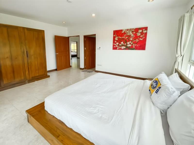 Hua Hin Sea View Paradise, Prachuap Khiri Khan, 12 Takiap Road, Nong Kae, Hua Hin, Prachuap Khiri Khan, 5 Bedrooms, 350 sqm, Villa For Rent, by Saifon Phuphanna, 500220223 - DDproperty.com