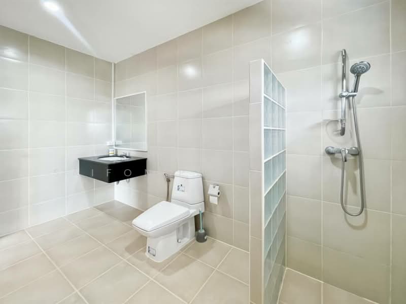 Hua Hin Sea View Paradise, Prachuap Khiri Khan, 12 Takiap Road, Nong Kae, Hua Hin, Prachuap Khiri Khan, 5 Bedrooms, 350 sqm, Villa For Rent, by Saifon Phuphanna, 500220223 - DDproperty.com