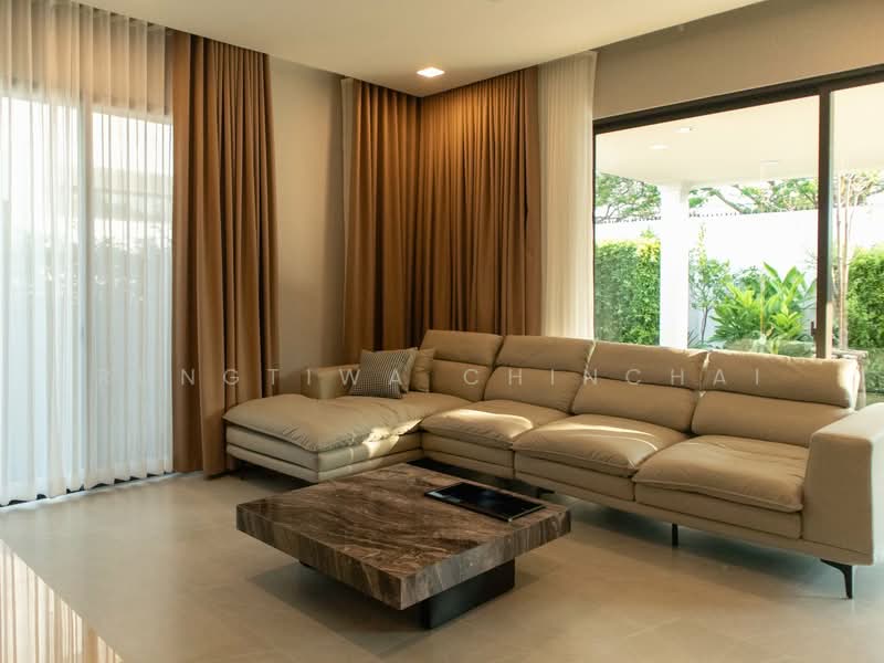 Mantana Bangna Km.15, Samut Prakan, 456 Bangna-Trad Road Km.15, Bang Chalong, Bang Plee, Samut Prakan, 4 Bedrooms, 250 sqm, Single Detached House For Rent, by Rungtiwa Chinchai, 500220259 - DDproperty.com