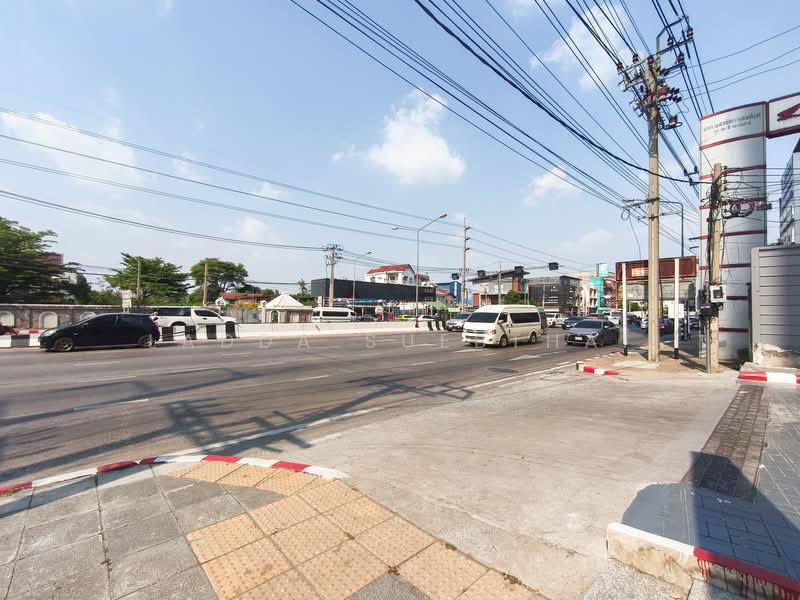 The Trust Condo Ngamwongwan, Nonthaburi, 74 Ngamwongwan Road, Bang Khen, Muang Nonthaburi, Nonthaburi, 1 Bedroom, 28 sqm, Condo For Sale, by Ladda Suebthai, 500220278 - DDproperty.com