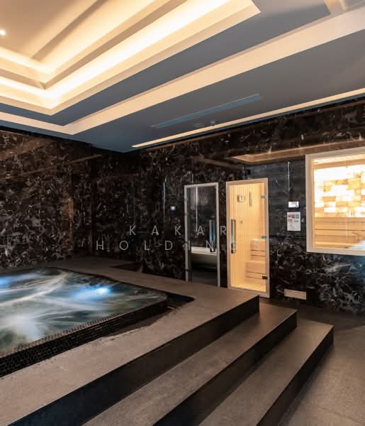 Q1 Sukhumvit, Bangkok, 1 Sukhumvit Road, Khlong Toei, Khlong Toei, Bangkok, 3 Bedrooms, 148 sqm, Condo For Sale, by Kakar Holdings, 500220293 - DDproperty.com