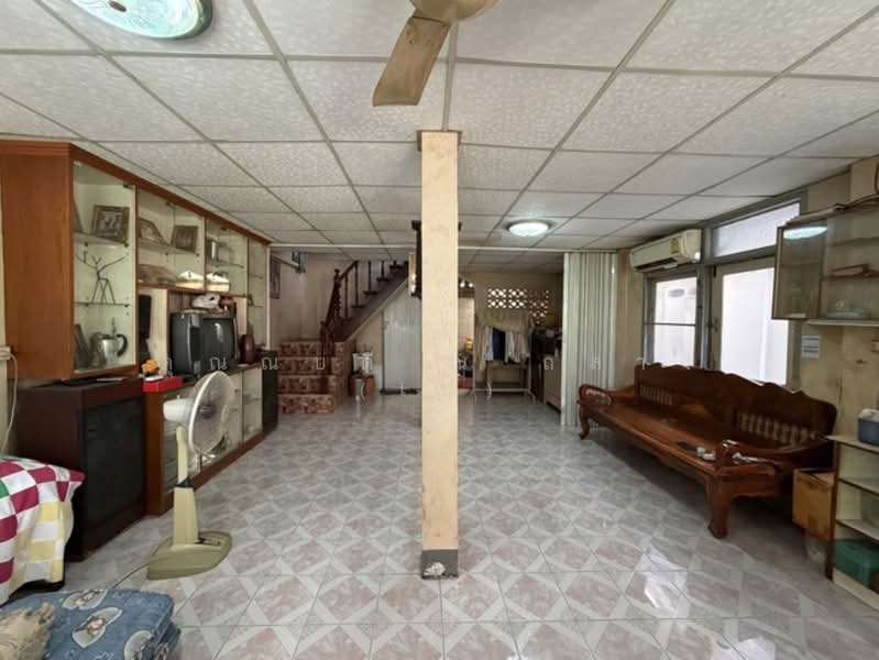 ชุมชนโคกปู่แก่น ถ.ประชาราษฎร์สาย1 ซ.14 แขวงบางซื่อ เขตบางซื่อ จ.กรุงเทพมหานคร 10800, Bangkok, ประชาราษฎร์สาย1, Bang Sue, Bang Sue, Bangkok, 2 Bedrooms, 160 sqm, Semi-Detached House (Twin House) For Sale, by คุณณบดี ณ ถลาง (เช่), 500220297 - DDproperty.com