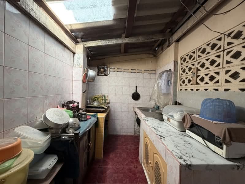 ชุมชนโคกปู่แก่น ถ.ประชาราษฎร์สาย1 ซ.14 แขวงบางซื่อ เขตบางซื่อ จ.กรุงเทพมหานคร 10800, Bangkok, ประชาราษฎร์สาย1, Bang Sue, Bang Sue, Bangkok, 2 Bedrooms, 160 sqm, Semi-Detached House (Twin House) For Sale, by คุณณบดี ณ ถลาง (เช่), 500220297 - DDproperty.com