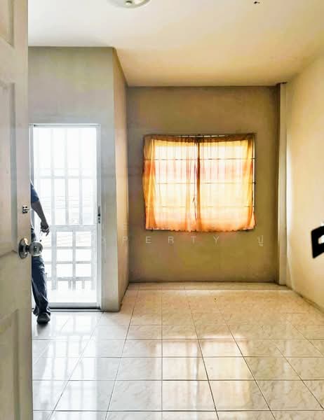 อาคารพาณิชย์บ้านบึง ชลบุรี, Chon Buri (Pattaya), Nong Phai Kaeo, Ban Bung, Chon Buri (Pattaya), , 100 sqm, Shophouse For Sale, by The Best Property ปู, 500220305 - DDproperty.com