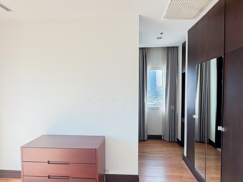 Royal Residence Park, Bangkok, 99 Royal Resident Park Lumphini, Lumphini, Pathum Wan, Bangkok, 4 Bedrooms, 275 sqm, Condo For Rent, by Amarin Sitthidhoon, 500220312 - DDproperty.com