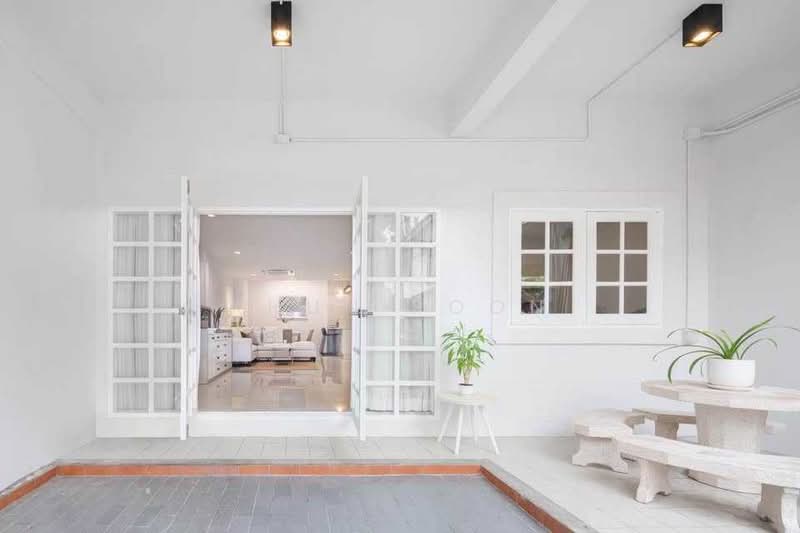 For Rent: 2-Storey Townhome Near BTS Bearing (SPSSR152), Bangkok, สุขุมวิท105, Bang Na Tai, Bang Na, Bangkok, 3 Bedrooms, 170 sqm, Townhouse For Rent, by Khun Poon, 500220332 - DDproperty.com