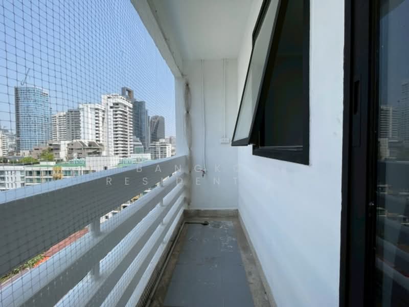 Sukhumvit Park, Bangkok, 27 Soi Sukhumvit 10, Khlong Toei, Khlong Toei, Bangkok, 3 Bedrooms, 105 sqm, Condo For Rent, by Bangkok Residential, 500220340 - DDproperty.com