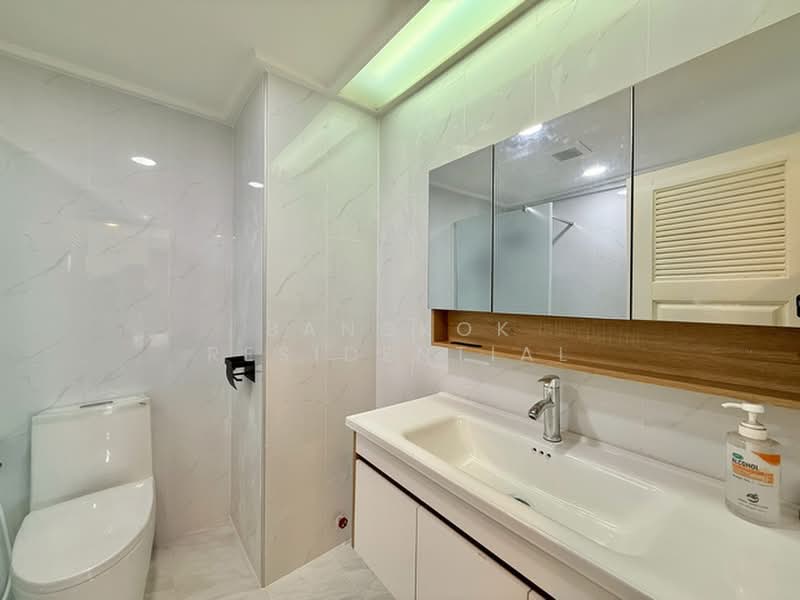 Sukhumvit Park, Bangkok, 27 Soi Sukhumvit 10, Khlong Toei, Bangkok, 3 Bedrooms, 105 sqm, Condo For Rent, by Bangkok Residential, 500220340 - DDproperty.com
