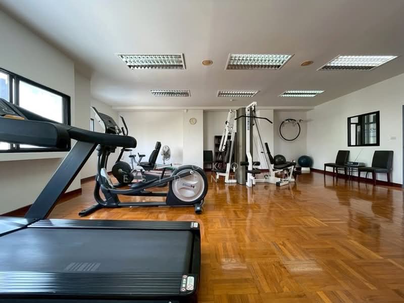Sukhumvit Park, Bangkok, 27 Soi Sukhumvit 10, Khlong Toei, Bangkok, 3 Bedrooms, 105 sqm, Condo For Rent, by Bangkok Residential, 500220340 - DDproperty.com