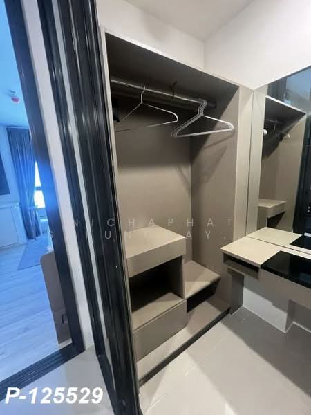 XT Huaikhwang, Bangkok, 244 Ratchadaphisek Road, Huai Khwang, Huai Khwang, Bangkok, 1 Bedroom, 30 sqm, Condo For Rent, by Nichaphat Sakunchayapha, 500220342 - DDproperty.com