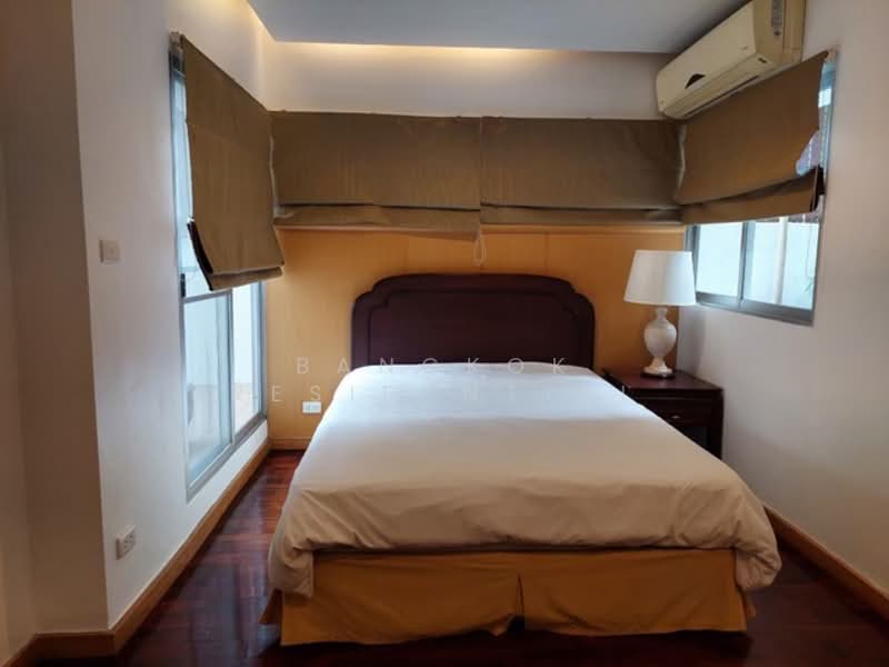 Esmeralda Apartments : เอสเมอรัลด้า อพาร์ทเม้นท์, กรุงเทพ, ซอยงามดูพลี ถนนพระราม 4, ทุ่งมหาเมฆ, สาทร, กรุงเทพ, 250 ตร.ม., อพาร์ทเมนท์ ให้เช่า, โดย Bangkok Residential, 500220349 - DDproperty.com