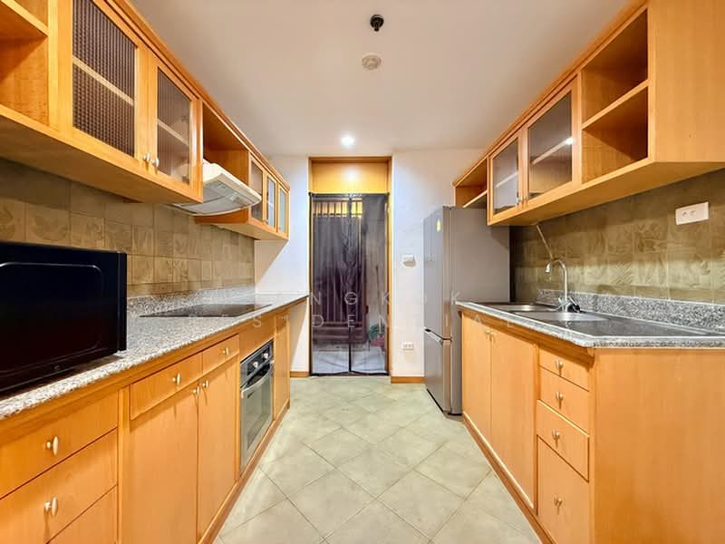 Esmeralda Apartments, Bangkok, Soi Ngamduphli, Rama 4 Road, Thung Maha Mek, Sathon, Bangkok, 2 Bedrooms, 250 sqm, Apartment For Rent, by Bangkok Residential, 500220349 - DDproperty.com