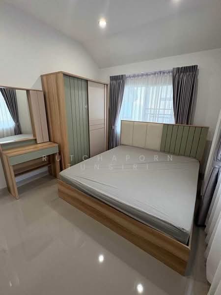 บ้านให้เช่า – ใกล้เซ็นทรัลเฟสติวัลเชียงใหม่ เพียง 10 นาที ค่าเช่า 17,000 บาท / เดือน No.6H334, Chiang Mai, San Sai Noi, San Sai, Chiang Mai, 2 Bedrooms, 110 sqm, Single Detached House For Rent, by Rutchaporn Tunsiri, 500220352 - DDproperty.com