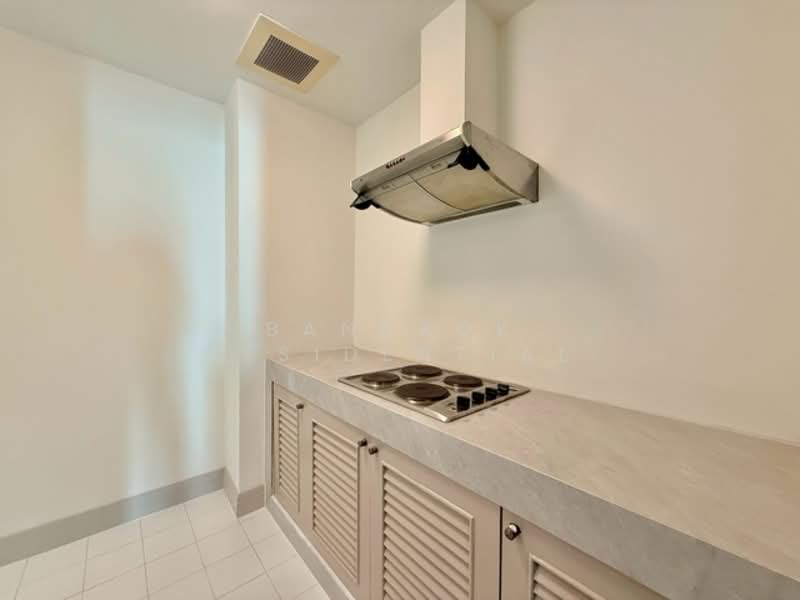 Royal Residence Park, Bangkok, 99 Royal Resident Park Lumphini, Lumphini, Pathum Wan, Bangkok, 3 Bedrooms, 230 sqm, Apartment For Rent, by Bangkok Residential, 500220358 - DDproperty.com