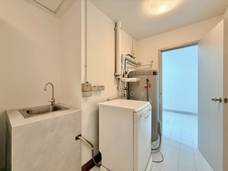 Royal Residence Park, Bangkok, 99 Royal Resident Park Lumphini, Lumphini, Pathum Wan, Bangkok, 3 Bedrooms, 230 sqm, Apartment For Rent, by Bangkok Residential, 500220358 - DDproperty.com