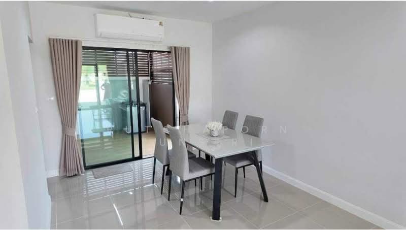 บ้านในโครงการ ให้เช่า – ใกล้มหาวิทยาลัยพายัพ เพียง 10 นาที ค่าเช่า 28,000 บาท / เดือน No.6H335, Chiang Mai, San Klang, San Kamphaeng, Chiang Mai, 5 Bedrooms, 150 sqm, Single Detached House For Rent, by Rutchaporn Tunsiri, 500220365 - DDproperty.com