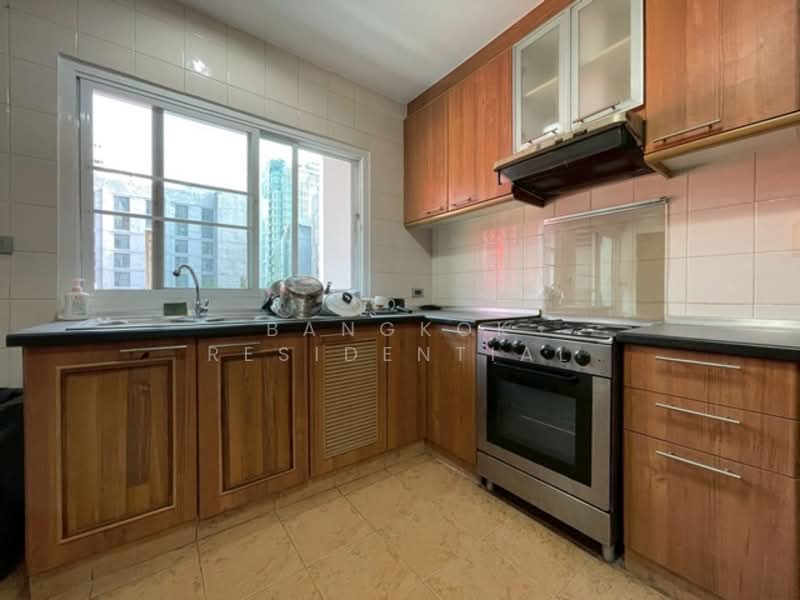 JJ Mansion, Bangkok, 24 Soi Sukhumvit 11, Khlongtoei Nua, Watthana, Bangkok, 3 Bedrooms, 200 sqm, Apartment For Rent, by Bangkok Residential, 500220372 - DDproperty.com