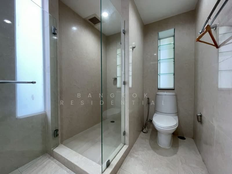 JJ Mansion, Bangkok, 24 Soi Sukhumvit 11, Khlongtoei Nua, Watthana, Bangkok, 3 Bedrooms, 200 sqm, Apartment For Rent, by Bangkok Residential, 500220372 - DDproperty.com