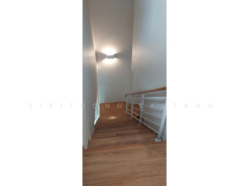 Baan Klang Muang Classe Ekkamai-Ramintra, Bangkok, Sukhonthasawat Road, Lat Phrao, Lat Phrao, Bangkok, 4 Bedrooms, 241 sqm, Single Detached House For Sale, by Sirithong Saetang, 500220395 - DDproperty.com