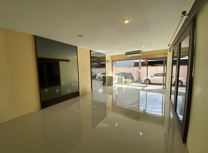 Bodin Suite Home : บดินทร์ สวีท โฮม, กรุงเทพ, คุณประสะนีย์, พลับพลา, วังทองหลาง, กรุงเทพ, 72 ตร.ม., คอนโด ขาย, โดย The Best Property โอ๋, 500220396 - DDproperty.com