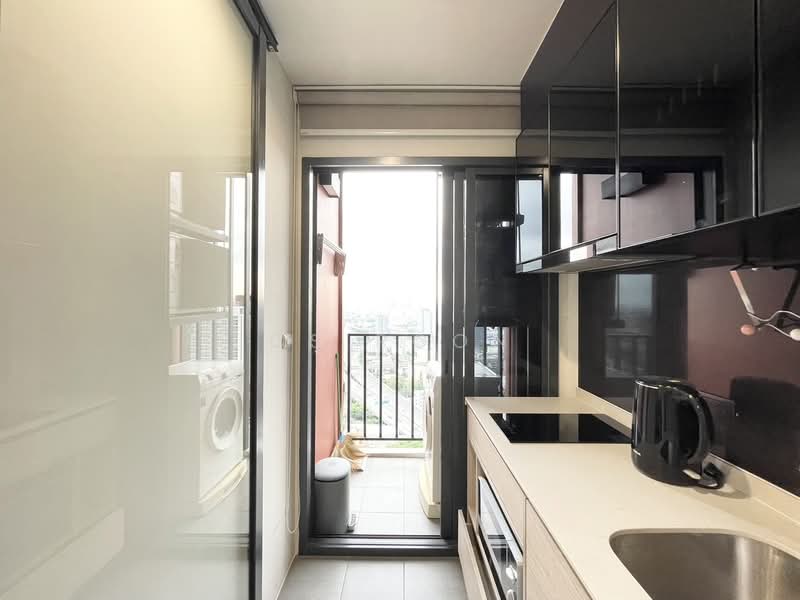 The Base Garden Rama 9, Bangkok, 18 Rama 9 Road, Hua Mak, Bang Kapi, Bangkok, 1 Bedroom, 33 sqm, Condo For Sale, by CS Poon, 500220406 - DDproperty.com