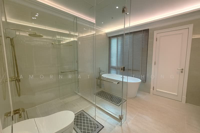 House, Bangkok, Khlong Tan Nua, Watthana, Bangkok, 4 Bedrooms, 429 sqm, Single Detached House For Sale, by Amornrat On-Thong, 500220410 - DDproperty.com