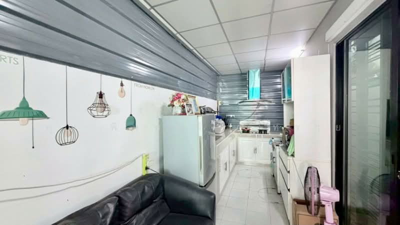 The Connect Don Mueang-Thoet Rachan, Bangkok, Thoet Rachan Road, Si Khan, Don Mueang, Bangkok, 3 Bedrooms, 120 sqm, Townhouse For Sale, by คุณ พิมพ์สิริ ( ทราย ), 500220416 - DDproperty.com