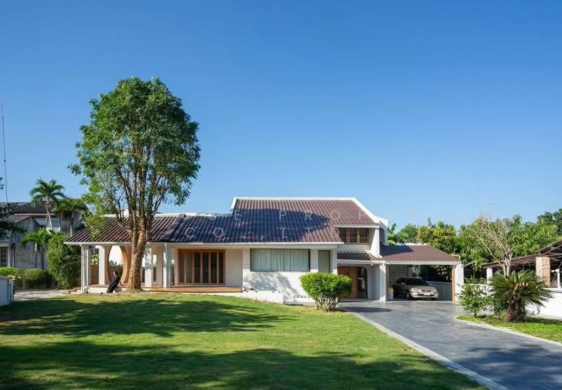 บ้านสวยศรีราชา ทำเลดี ใกล้ร.ร อัสสัมชัญ ศรีราชา, ชลบุรี, สุรศักดิ์, ศรีราชา, ชลบุรี, 400 ตร.ม., บ้านเดี่ยว ขาย, โดย A House Property Co.,Ltd., 500220425 - DDproperty.com