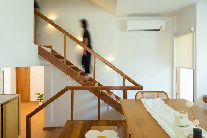 Beautiful house in Sriracha, great location, near Assumption School Sriracha., Chon Buri (Pattaya), Surasak, Si Racha, Chon Buri (Pattaya), 4 Bedrooms, 400 sqm, Single Detached House For Sale, by A House Property Co.,Ltd., 500220425 - DDproperty.com