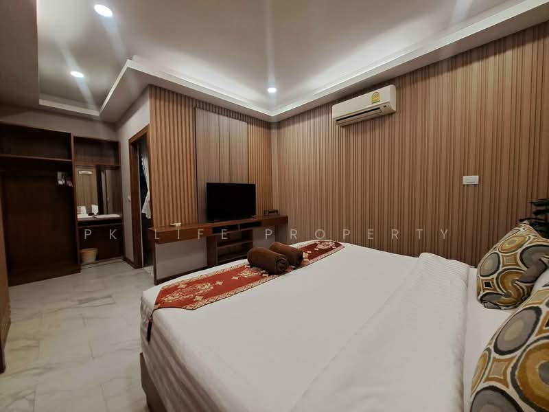 2R0220 Pool villa for rent 6 bedroom 6 bathroom 280,000/month at cherngtalay have fully furnished, Phuket, Choeng Thale, Thalang, Phuket, 6 Bedrooms, 300 sqm, Villa For Rent, by PK LIFE Property, 500220429 - DDproperty.com