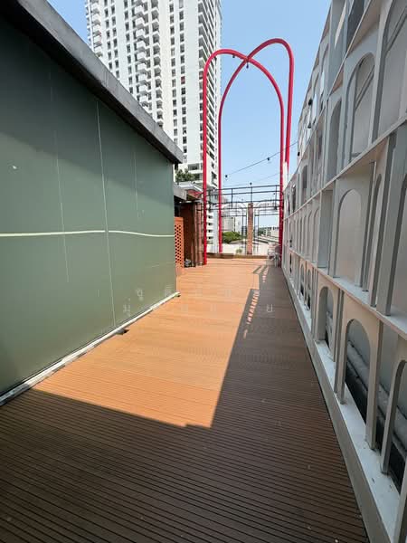 Space for Rent in Thonglor Main Road Ideal for Bar, Airbnb, Co-Working Space, Bangkok, Khlong Tan Nua, Watthana, Bangkok, , 560 sqm, Retail Space For Rent, by Chutinun Mungmai, 500220432 - DDproperty.com