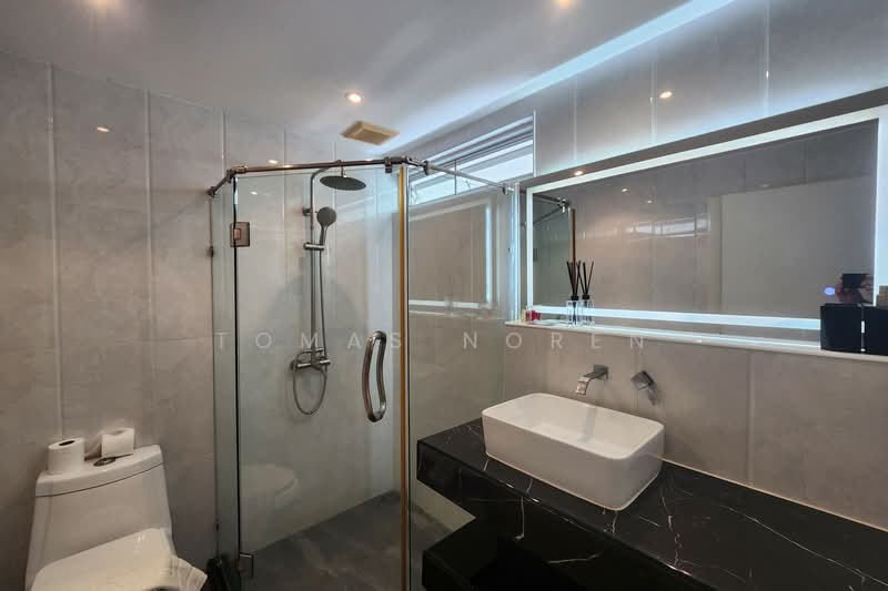 Sunset Plaza Condominium : ซันเซ็ท พลาซ่า คอนโดมิเนียม, ภูเก็ต, 264 ถนน ปฏัก, กะรน, เมืองภูเก็ต, ภูเก็ต, 126 ตร.ม., คอนโด ขาย, โดย Tomas Noren, 500220436 - DDproperty.com