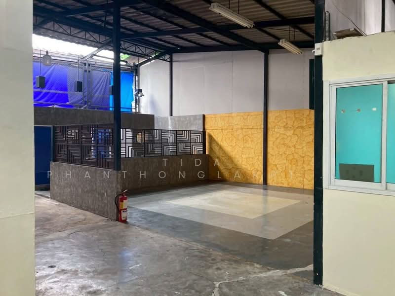 Office with warehouse for rent Soi Ladprao 60 near Chokchai Si BTS Skytrain., Bangkok, Lat Phrao, Lat Phrao, Bangkok, , 1,200 sqm, Warehouse/Factory For Rent, by Tida phanthonglarptawee, 500220445 - DDproperty.com