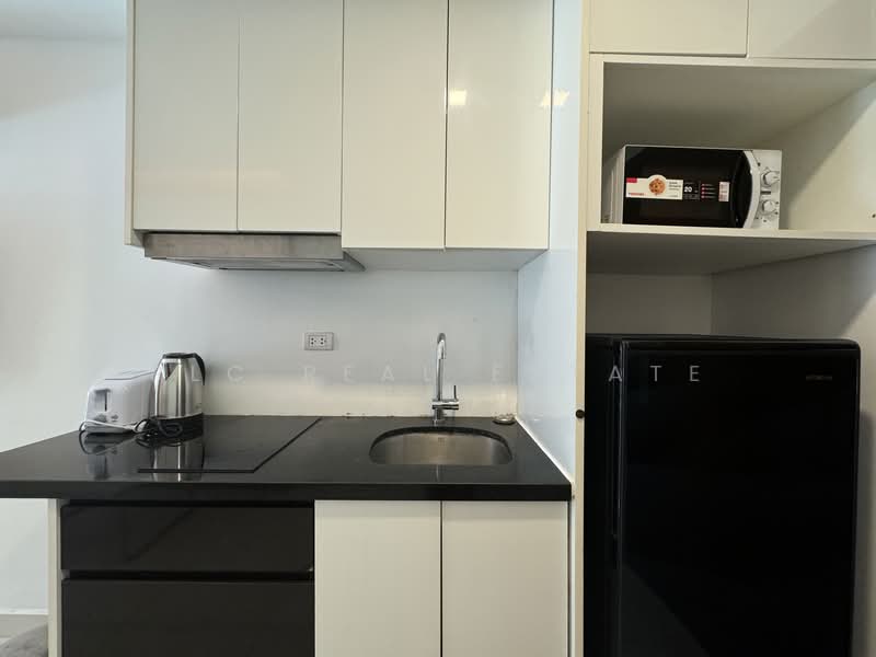 C View Residence, Chon Buri (Pattaya), Pratamnak Road, Nong Pru, Bang Lamung (Pattaya), Chon Buri (Pattaya), 1 Bedroom, 41 sqm, Condo For Sale, by PLC real estate, 500220459 - DDproperty.com