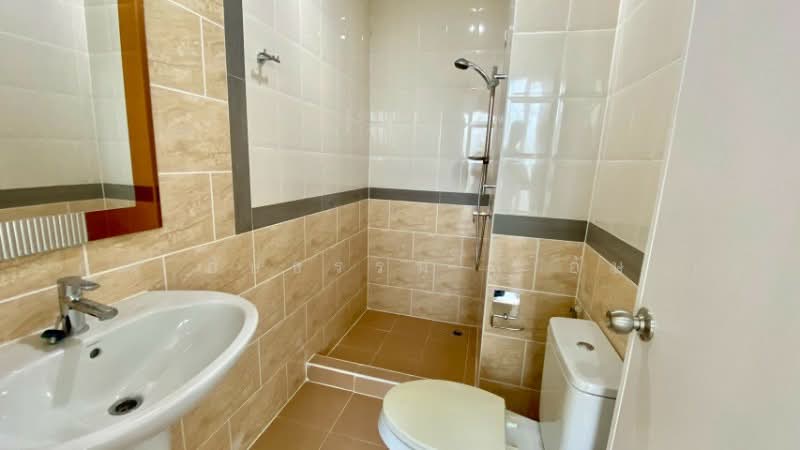 Golden Town Chaiyaphruek – Wongwean, Nonthaburi, Bang Kluai - Sai Noi Road, Sai Noi, Sai Noi, Nonthaburi, 4 Bedrooms, 131 sqm, Townhouse For Sale, by คุณ อัษธรรม ( อัษ ), 500220464 - DDproperty.com