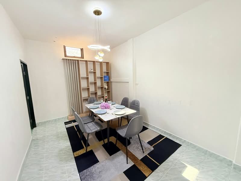 East Pattaya Townhome for Sale 2 Bedroom Corner Unit, Chon Buri (Pattaya), Bang Lamung, Bang Lamung (Pattaya), Chon Buri (Pattaya), 2 Bedrooms, 128 sqm, Townhouse For Sale, by PLC real estate, 500220468 - DDproperty.com